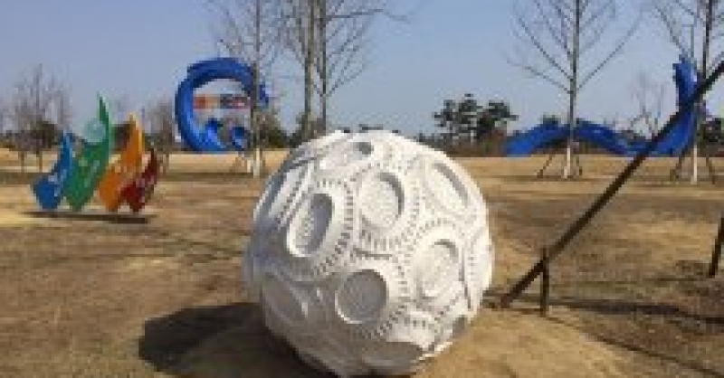 世界最大濱海有孔蟲(chóng)雕塑園落戶(hù)城市陽(yáng)臺(tái)