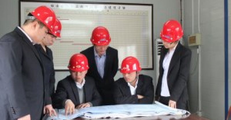 國(guó)資公司汽車(chē)總站青年突擊隊(duì) 奉獻(xiàn)火熱青春 加快項(xiàng)目建設(shè)