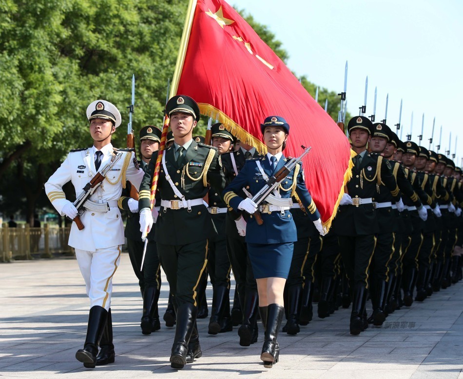 檢閱女兵儀仗隊，榮耀與力量的展現(xiàn)，檢閱女兵儀仗隊，榮耀與力量的璀璨瞬間