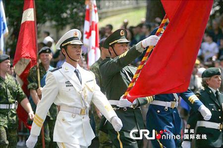 中國(guó)儀仗隊(duì)參加俄羅斯閱兵，展現(xiàn)軍威與友誼的壯麗畫(huà)卷，中俄友誼見(jiàn)證，中國(guó)儀仗隊(duì)參加俄羅斯閱兵，壯麗畫(huà)卷展現(xiàn)軍威與深情友誼
