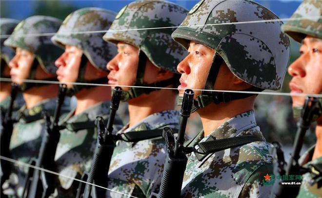 中國先進(jìn)軍事力量，展現(xiàn)新時代的國防實力，中國先進(jìn)軍事力量，展現(xiàn)新時代的國防風(fēng)采