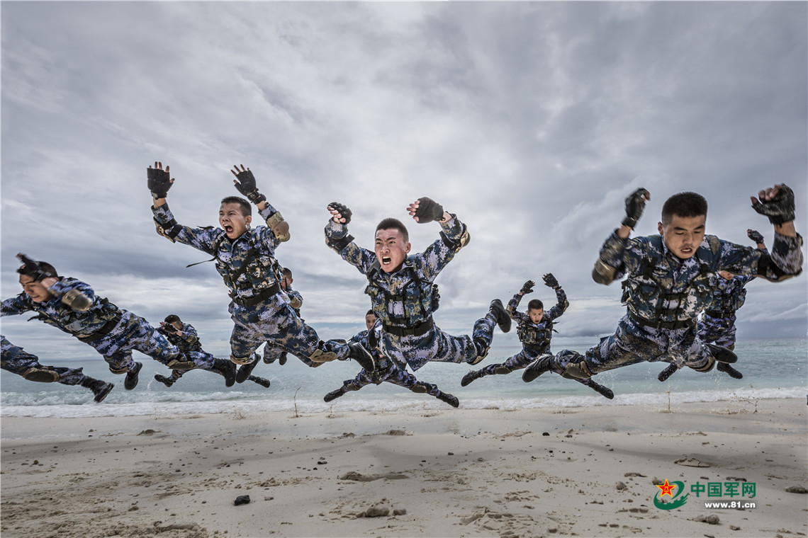 最新軍事圖片高清壁紙，展現(xiàn)現(xiàn)代軍事力量之美，現(xiàn)代軍事力量之美，高清壁紙軍事圖片展示