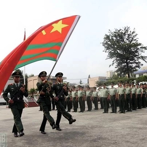 武警部隊軍旗，榮耀的象征與力量的體現(xiàn)，武警部隊軍旗，榮耀與力量的象征