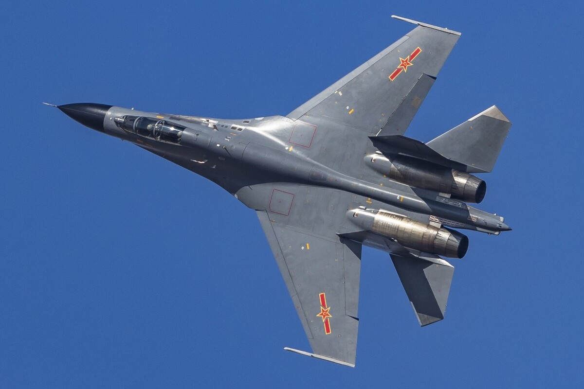 殲-11戰(zhàn)斗機深度解析資料，殲-11戰(zhàn)斗機深度解析與性能探討
