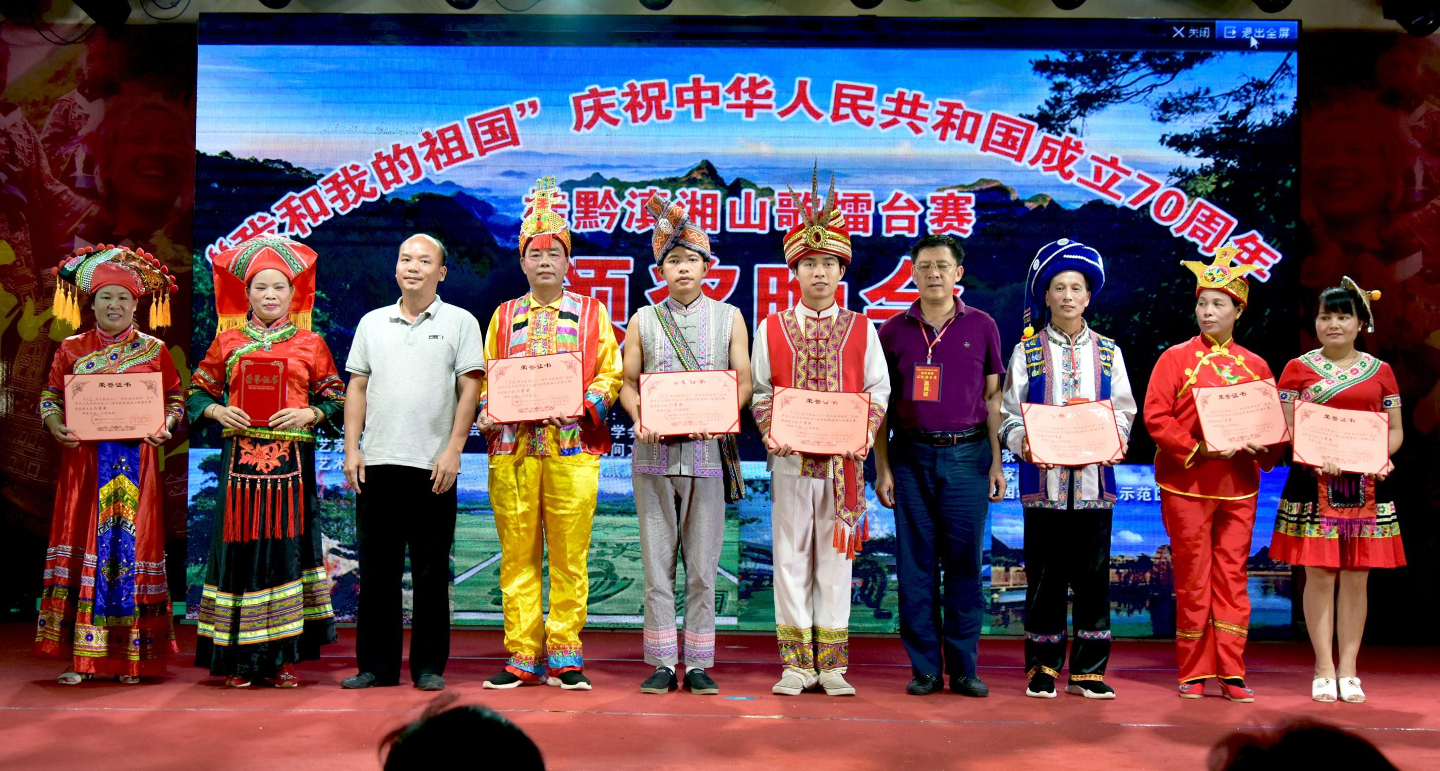 王中王免費四肖選一肖，揭秘真相與策略，王中王免費四肖選一肖，真相揭秘與策略探討