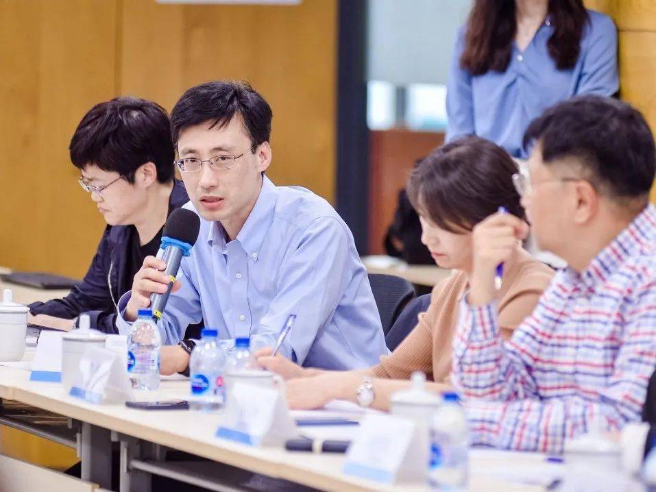 王中王一肖中持嗎？深度解析背后的故事與真相，揭秘王中王一肖背后的故事與真相，深度解析與真相探討