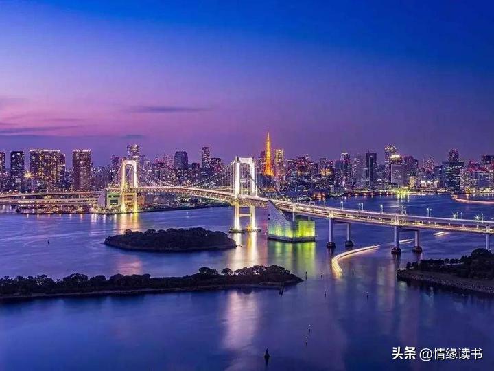 澳門正版精準(zhǔn)預(yù)測，探索未來彩票行業(yè)的機(jī)遇與挑戰(zhàn)，澳門正版預(yù)測揭秘彩票行業(yè)未來機(jī)遇與挑戰(zhàn)