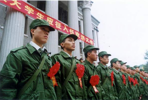 大學生當兵需要什么條件，大學生當兵的條件與要求，全面解讀報名資格