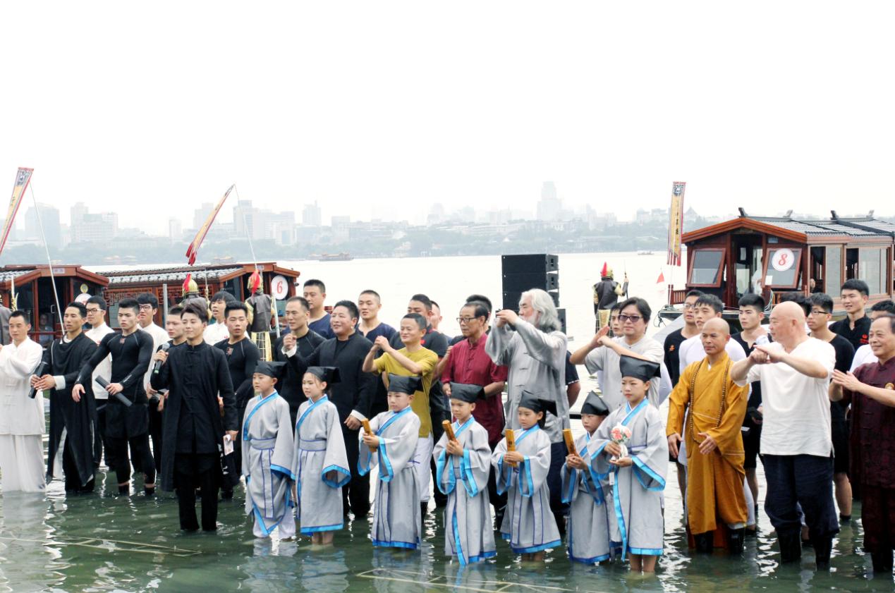 王中王論壇一肖二碼中特，深度解析與SEO優(yōu)化策略，王中王論壇一肖二碼中特深度解析與SEO優(yōu)化策略探討