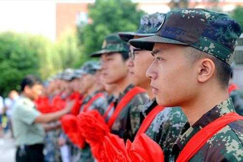 當(dāng)兵的好處，探索軍旅生涯的無限價值，軍旅生涯的價值，當(dāng)兵的好處探索與無限可能