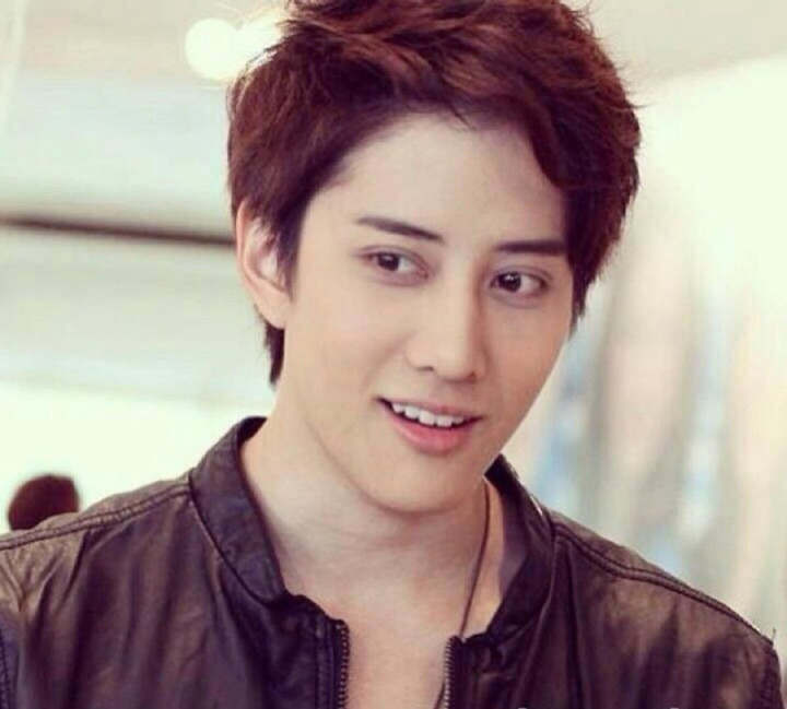 泰國明星Mike個人資料，揭秘泰國炙手可熱的演藝新星，泰國演藝新星Mike的個人資料揭秘，探尋炙手可熱的演藝新星之路