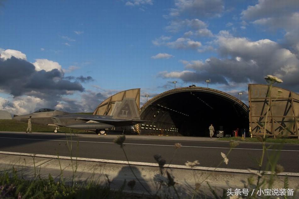 關(guān)于幾架殲-20可以打敗一架F-22的探討，殲-20與F-22對(duì)決探討，幾架殲-20能勝出一架F-22？