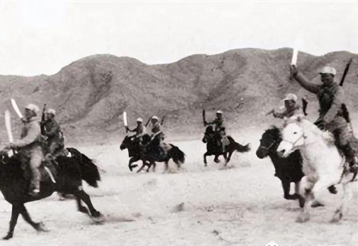 西路軍，歷史回顧與深入解析，西路軍歷史回顧與深度解析，戰(zhàn)略決策與戰(zhàn)爭影響研究