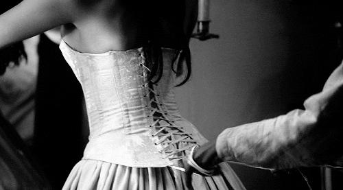 如何自己判斷子宮下垂，子宮下垂的自我判斷方法