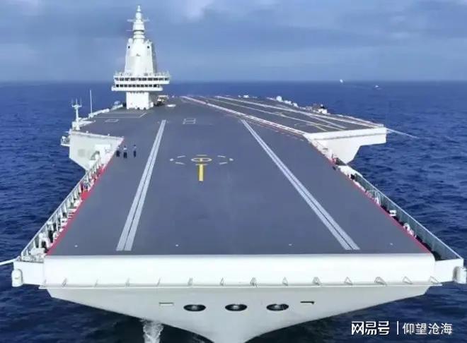中國第四艘航母即將來臨，揭示未來海上力量的新篇章，中國第四艘航母亮相，開啟海上力量新篇章