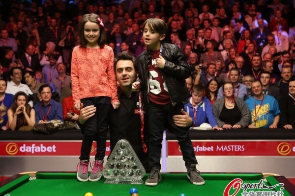 澳門(mén)開(kāi)獎(jiǎng)現(xiàn)場(chǎng)最快結(jié)果，揭秘現(xiàn)場(chǎng)氣氛與實(shí)時(shí)開(kāi)獎(jiǎng)信息，澳門(mén)開(kāi)獎(jiǎng)現(xiàn)場(chǎng)揭秘，氣氛熱烈，實(shí)時(shí)開(kāi)獎(jiǎng)信息速遞