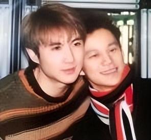 揭秘沈騰老婆照片背后的故事，沈騰老婆照片背后的故事揭秘