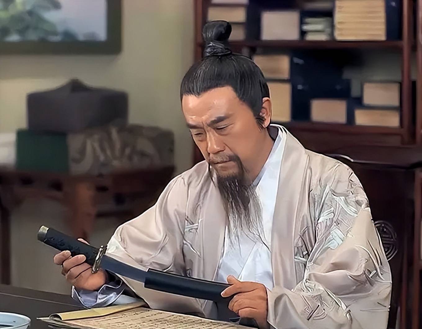 必中劉伯溫打一生肖——揭秘傳奇人物與生肖的奧秘，劉伯溫與生肖之謎，揭秘傳奇人物背后的生肖奧秘