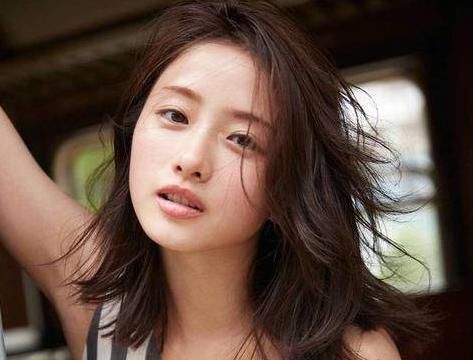 日本明星女明星排行榜，璀璨閃耀的娛樂圈新星，日本璀璨女明星排行榜，娛樂圈新星閃耀登場(chǎng)